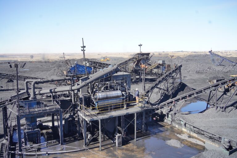 Showing off the Plantcor mining wash plant in Brakfontein